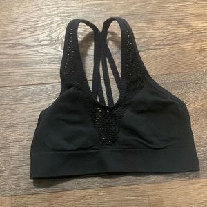 Black sports bra